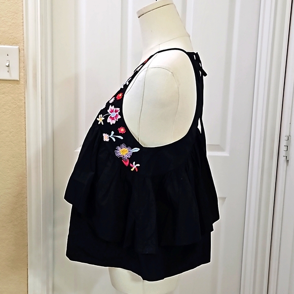 Zara Black Floral Embroidered Halter Peplum Top  Size Medium - Picture 5 of 9
